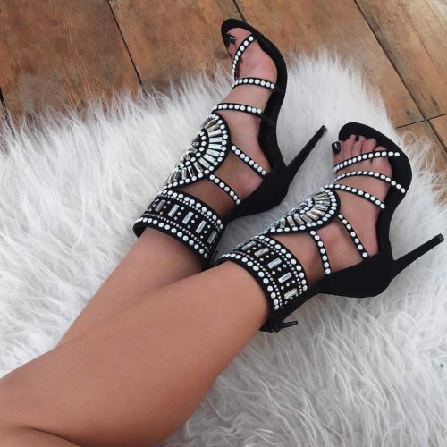 Chaussures a Talon brodées